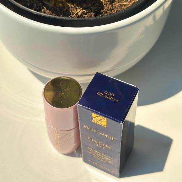 NEW Estée Lauder Pure Color Envy Nighttime Rescue Lip Oil Serum - Picture 3 of 5